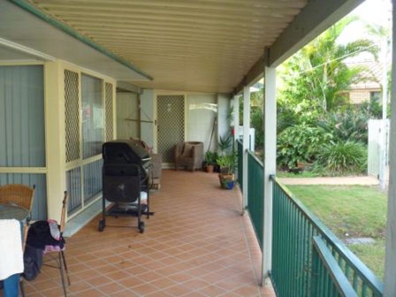 9 Chotai Place, Coopers Plains QLD 4108