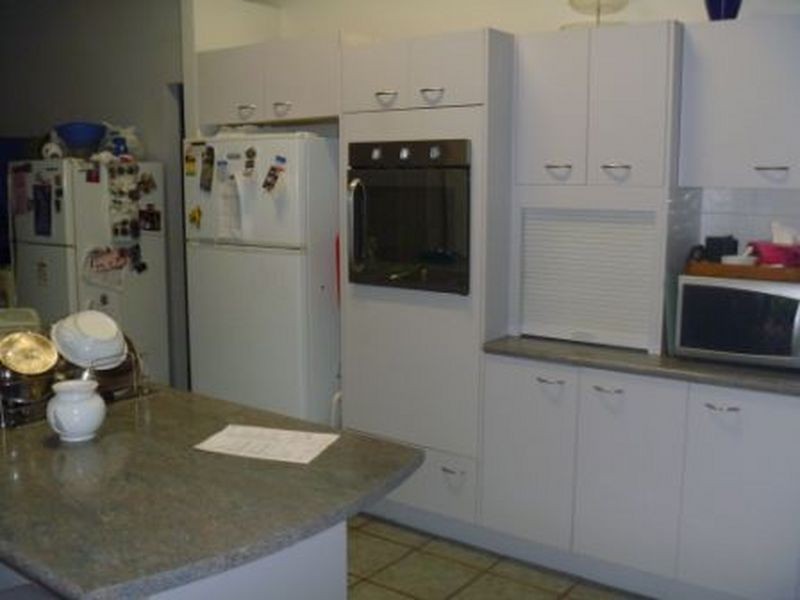 9 Chotai Place, Coopers Plains QLD 4108