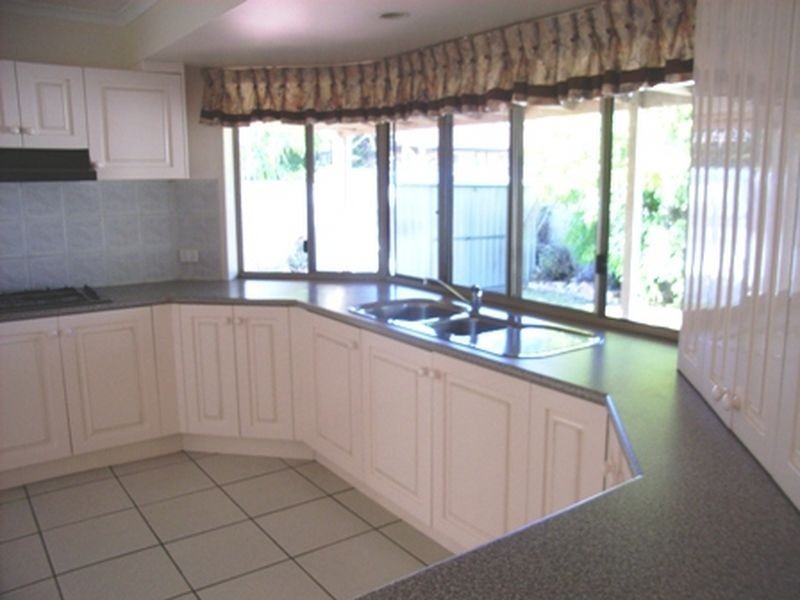 3 Fernwyn Street, Calamvale QLD 4116