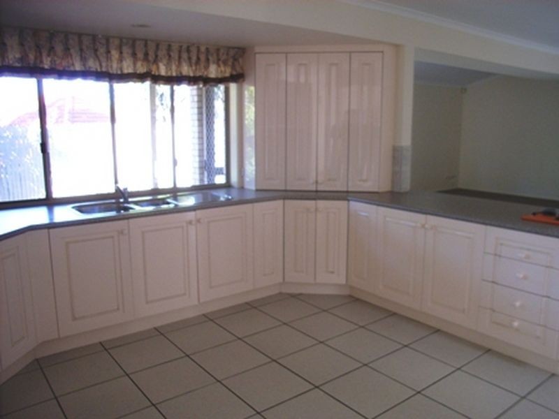 3 Fernwyn Street, Calamvale QLD 4116