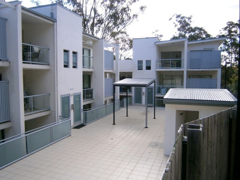 102-108 Nicholson Street, Greenslopes QLD 4120