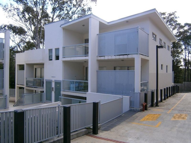 102-108 Nicholson Street, Greenslopes QLD 4120