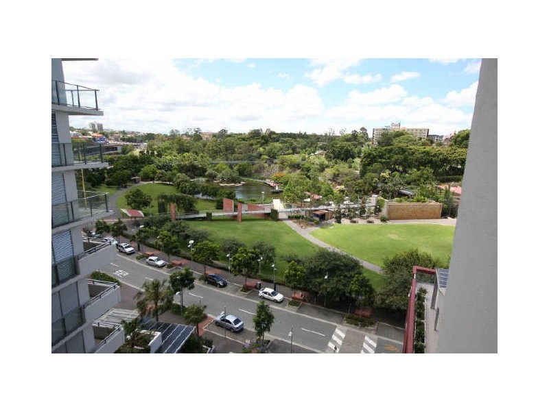 3096/3 Parkland Boulevard, Brisbane QLD 4000
