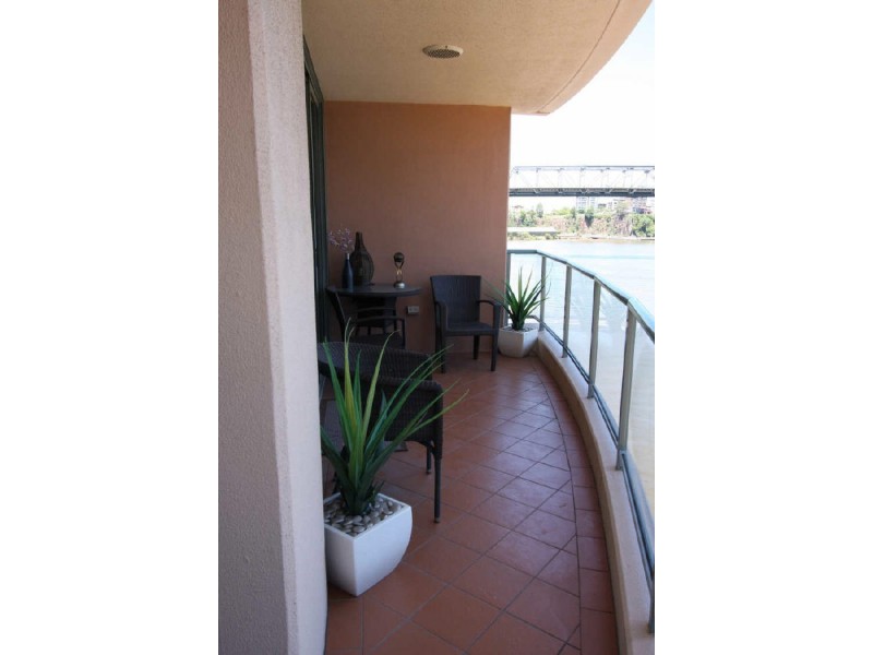 21/35 Howard Street, Brisbane QLD 4000