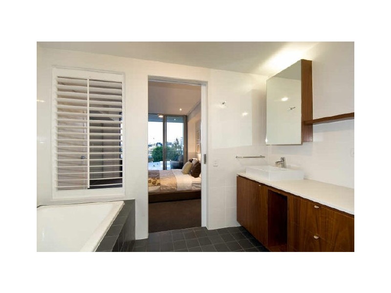 95/20 Donkin Street, West End QLD 4101