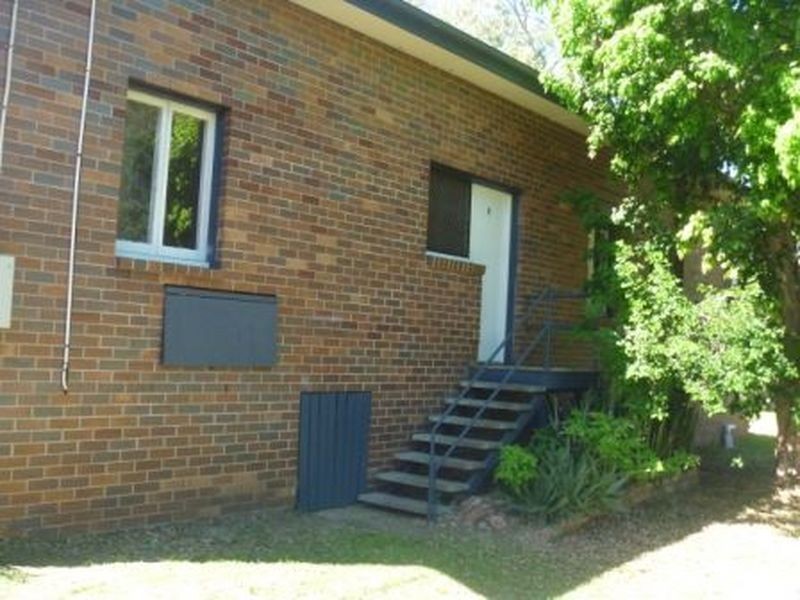 2/17 Woodford Street, Holland Park QLD 4121