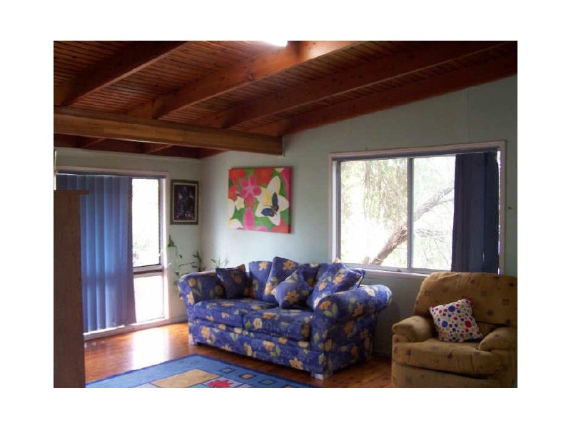 35 Coral Street, Loganlea QLD 4131