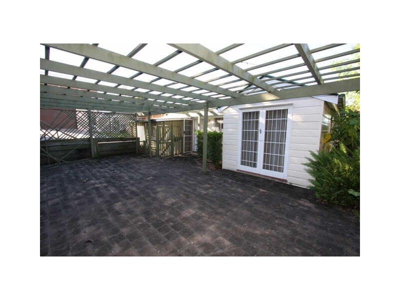17 Moore Street, Milton QLD 4064