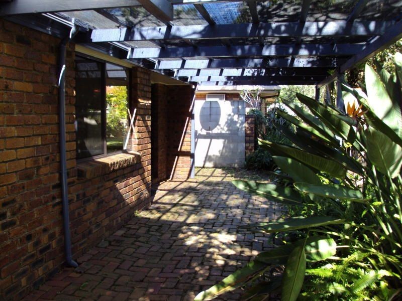 24 Colvillea Street, Eight Mile Plains QLD 4113