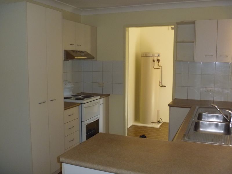 1 Kidd Street, Robertson QLD 4109