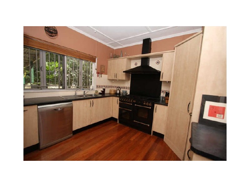 10 Judith Street, Ashgrove QLD 4060