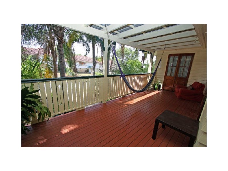 10 Judith Street, Ashgrove QLD 4060