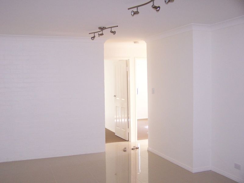 1/81 Armadale Street, St Lucia QLD 4067