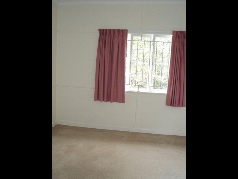 66 Broomfield Street, Taringa QLD 4068