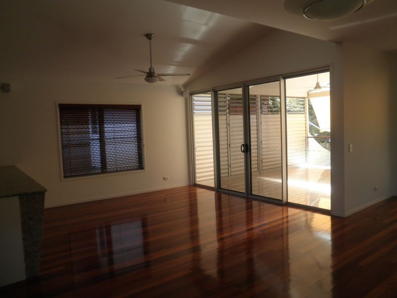 83 Oxford Terrace, Taringa QLD 4068