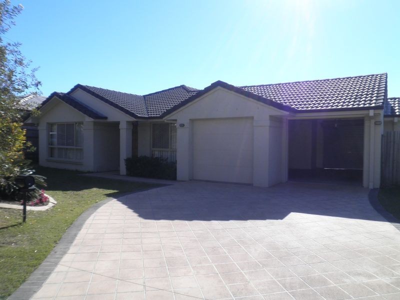 12 Watarrka Street, Parkinson QLD 4115