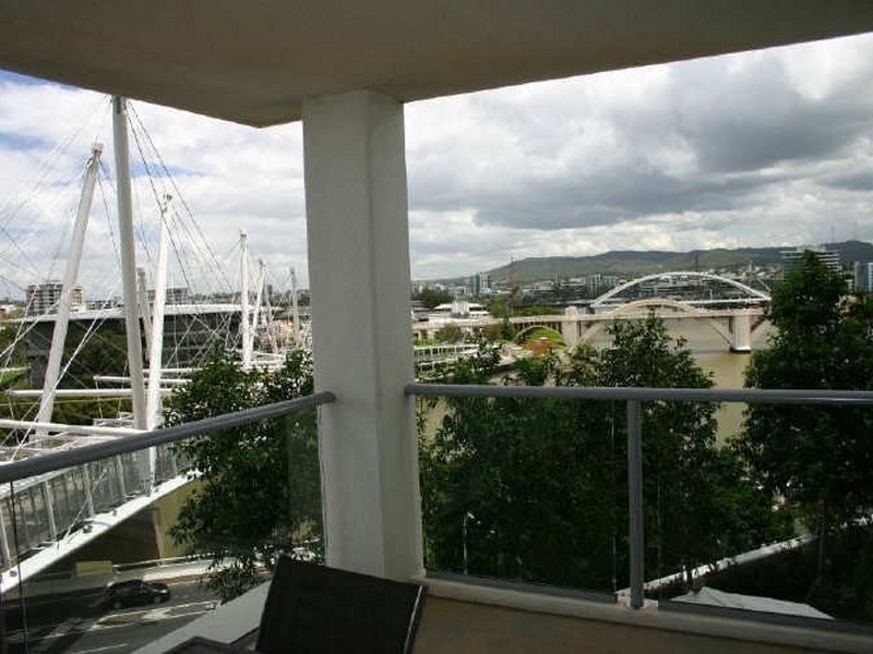 63/18 Tank Street, Brisbane QLD 4000