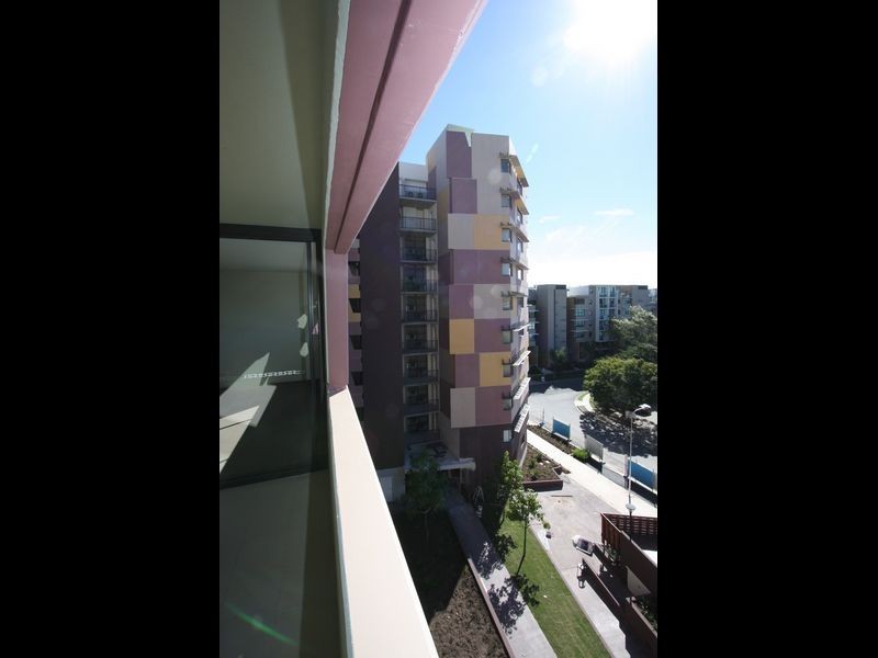 155/8 Musgrave Street, West End QLD 4101