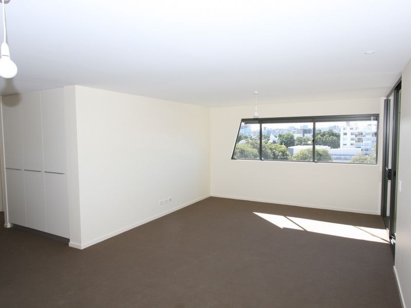 155/8 Musgrave Street, West End QLD 4101