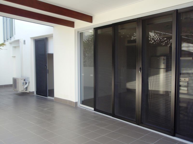 6/74 Dengate Lane, St Lucia QLD 4067
