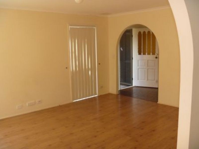 15 Bacchus Street, Robertson QLD 4109