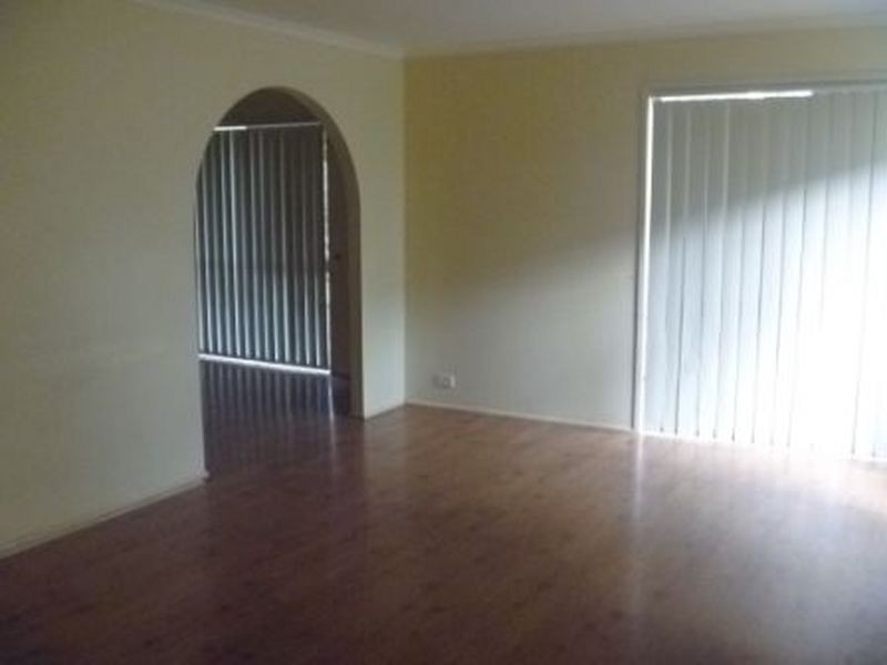 15 Bacchus Street, Robertson QLD 4109