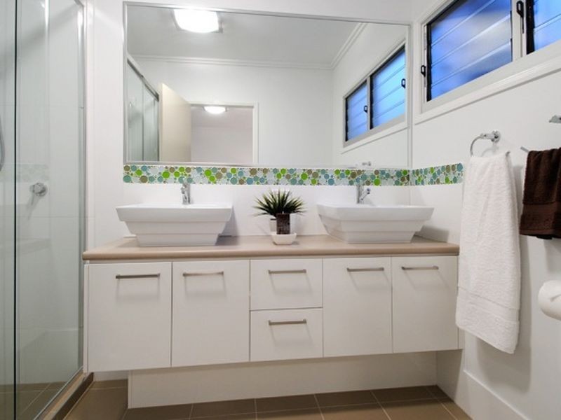 2/5 Redarc St, Fairfield QLD 4103