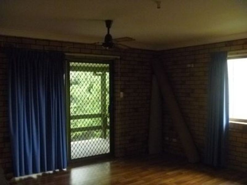 11 Garrawilla Street, Robertson QLD 4109