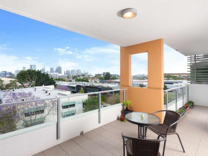 80/16 Donkin Street, West End QLD 4101