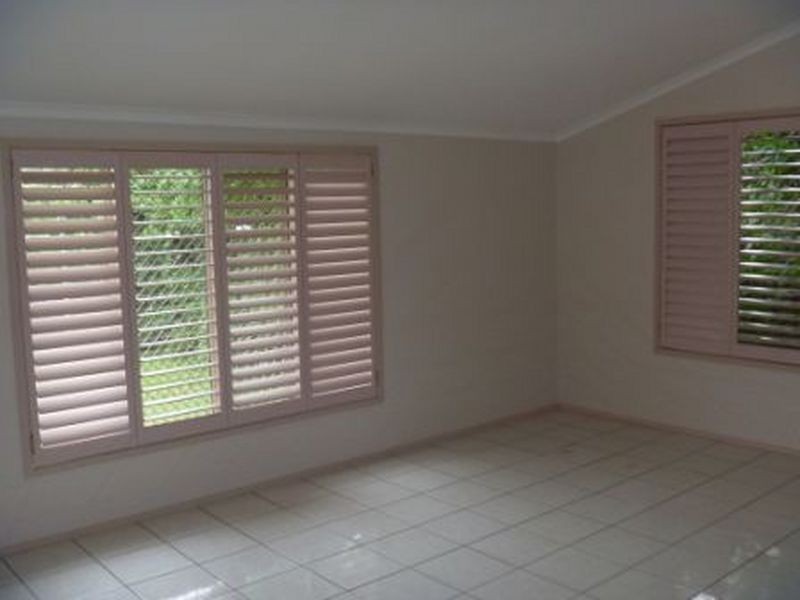 15 Nardie Street, Eight Mile Plains QLD 4113