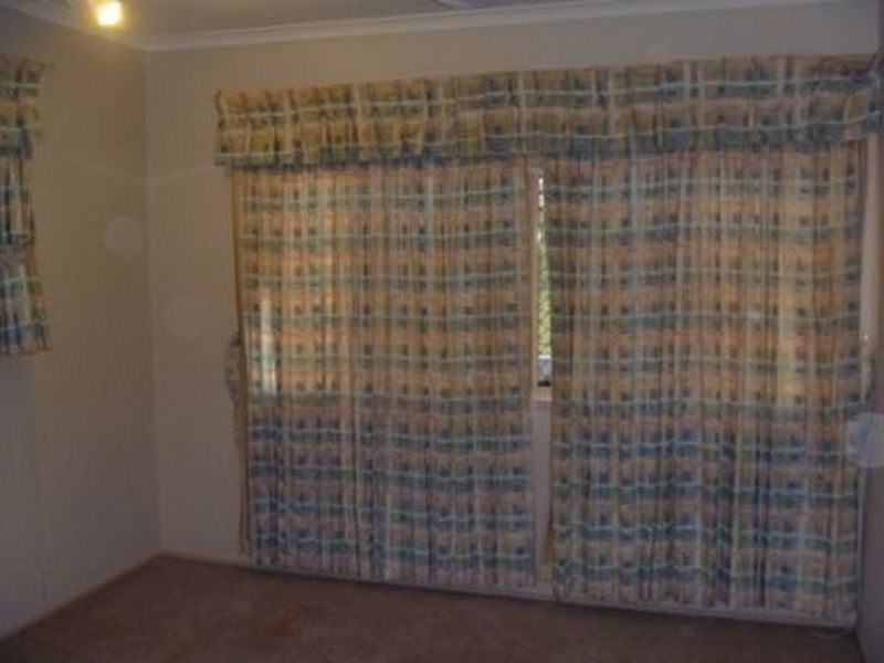 15 Nardie Street, Eight Mile Plains QLD 4113