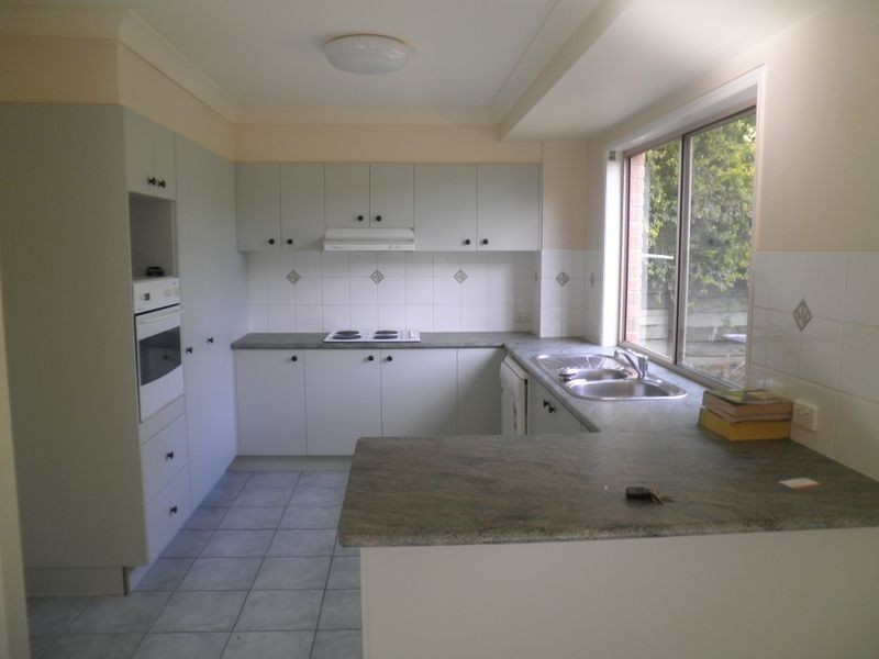 80 Oakleaf Street, Eight Mile Plains QLD 4113