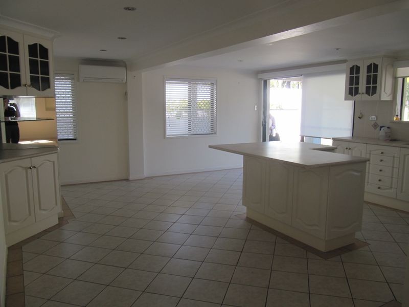 3 Canter Street, Mansfield QLD 4122