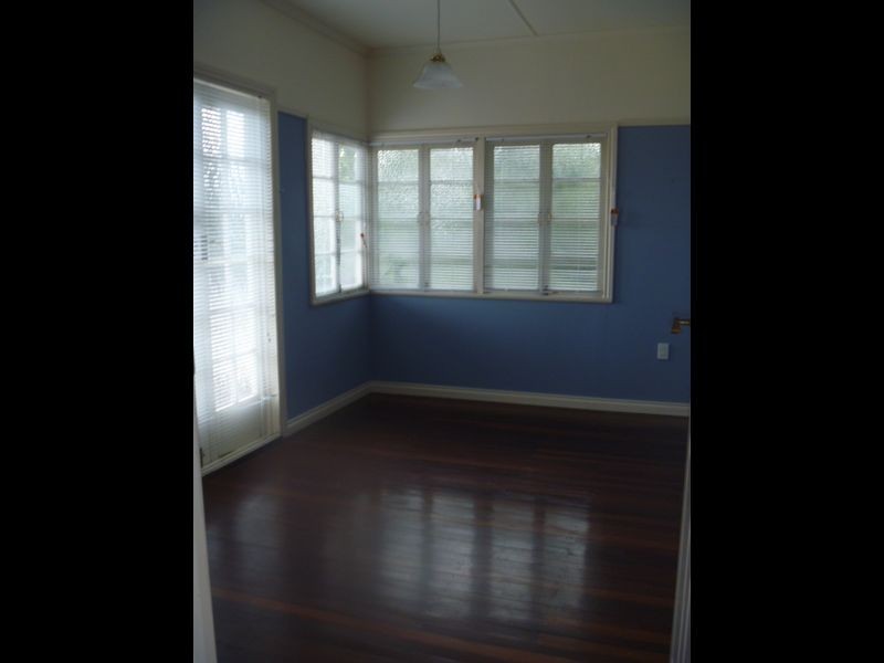 39 Mountain Street, Mount Gravatt QLD 4122