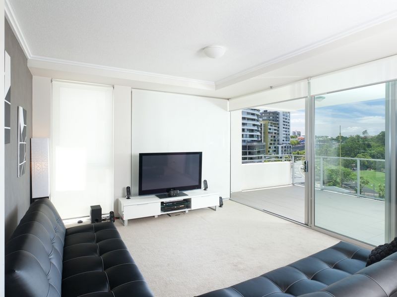 3017/3 Parkland Boulevard, Brisbane QLD 4000