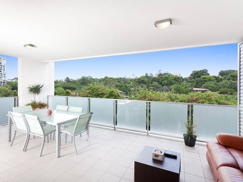 3055/3 Parkland Boulevard, Brisbane QLD 4000