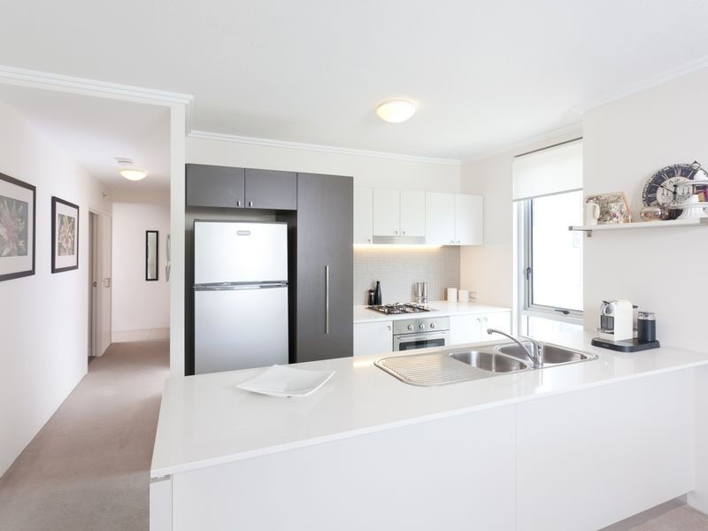 3055/3 Parkland Boulevard, Brisbane QLD 4000