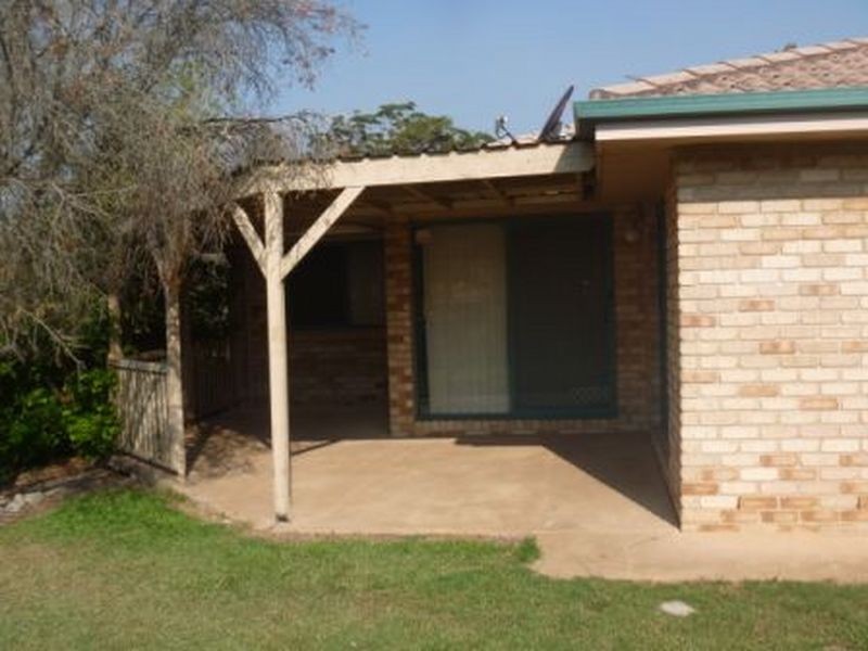 86 Oakleaf Street, Eight Mile Plains QLD 4113