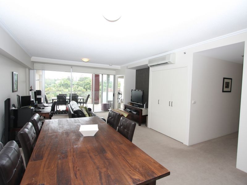 3075/3 Parkland Boulevard, Brisbane QLD 4000