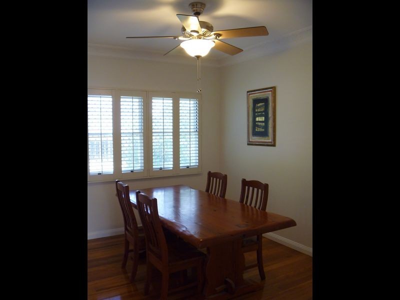 19 Woodstock St, Toowong QLD 4066