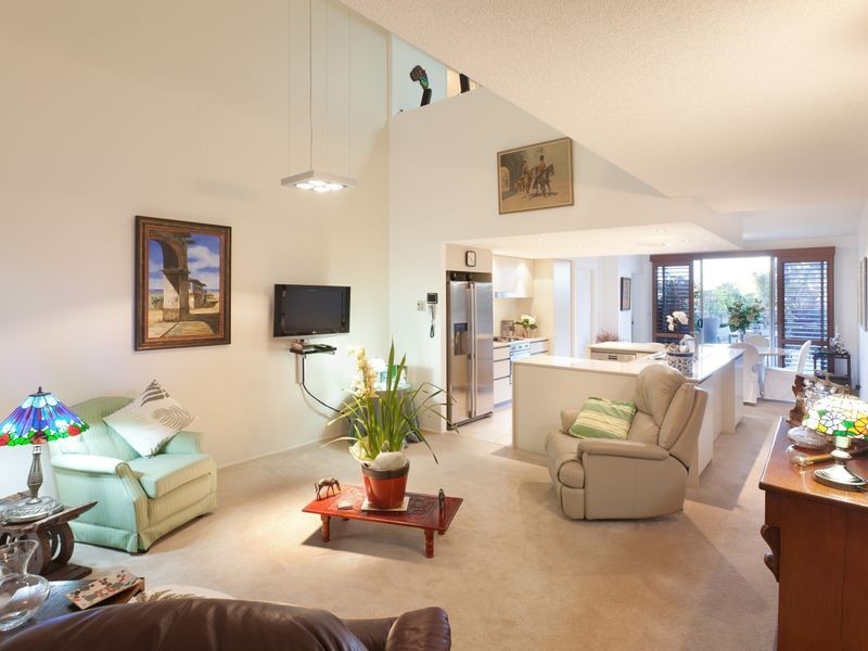 4/8 Dunmore Terrace, Auchenflower QLD 4066