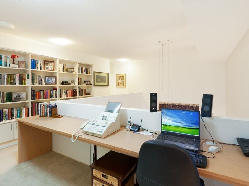 4/8 Dunmore Terrace, Auchenflower QLD 4066