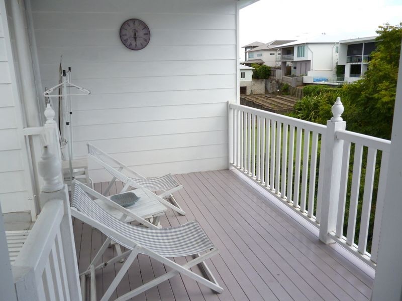 68 Cambridge Street, Red Hill QLD 4059
