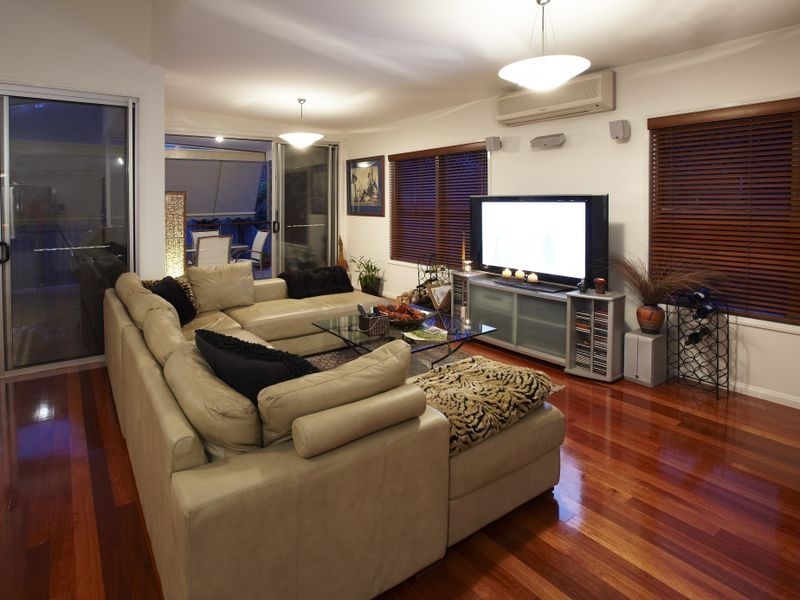 83 Oxford Terrace, Taringa QLD 4068