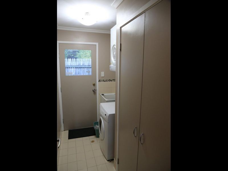 63 Bannockburn Crescent, Parkinson QLD 4115