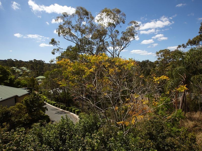 15/82 Russell Terrace, Indooroopilly QLD 4068