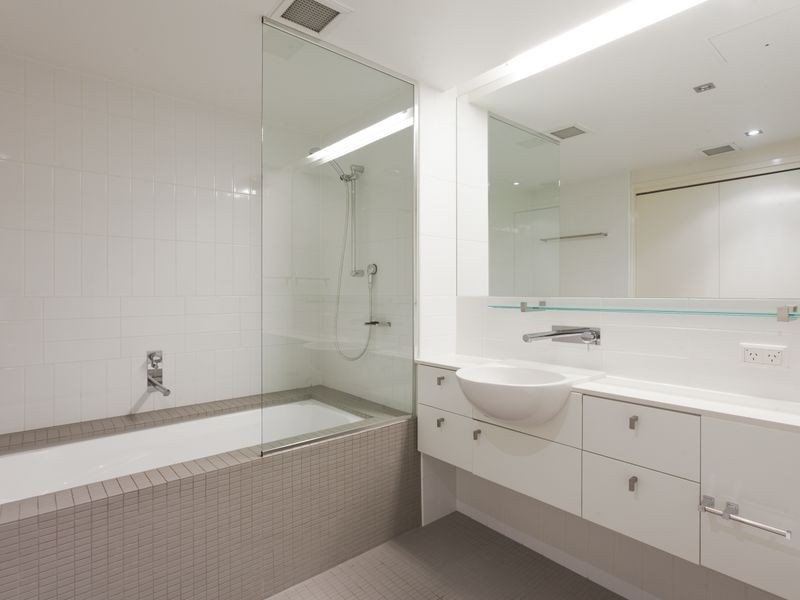 4001/4 Parkland Boulevard, Brisbane QLD 4000