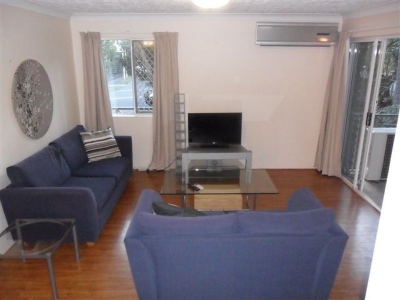 1/5 Norwood Street, Toowong QLD 4066