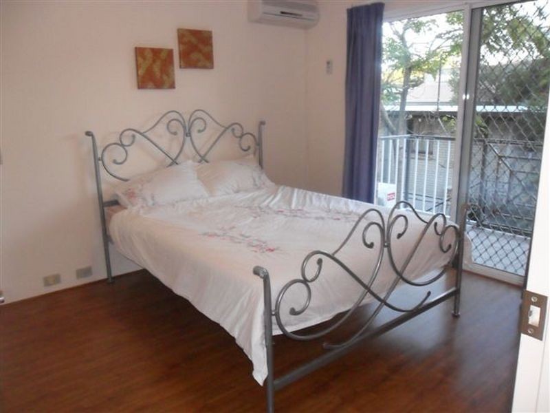 1/5 Norwood Street, Toowong QLD 4066