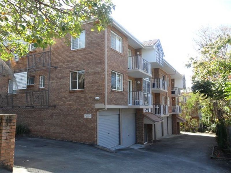 1/5 Norwood Street, Toowong QLD 4066